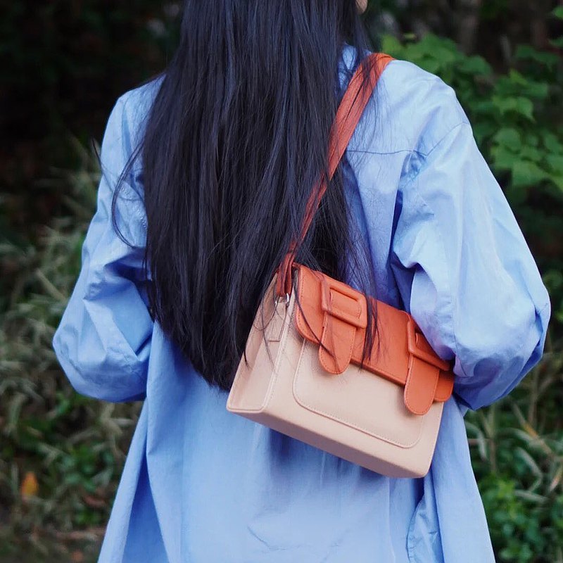 ZIKKON Instax universal Macaron style Message Crossbody Bag for Fujiflim Instant Camera Digital camera shoulder bag (Orange)