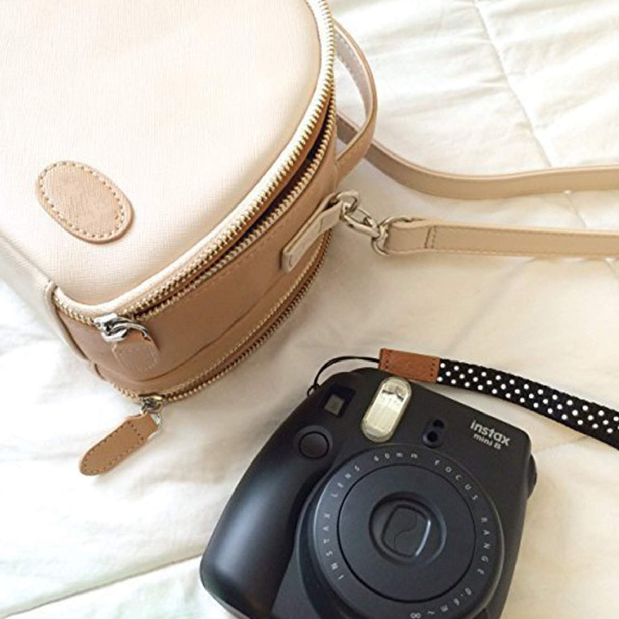 ZIKKON Universal Zipper Camera Carrying Case for All Fujifilm Instax Mini 8 9 11 70 7s 25 50s 90 Instant Camera Models Beige