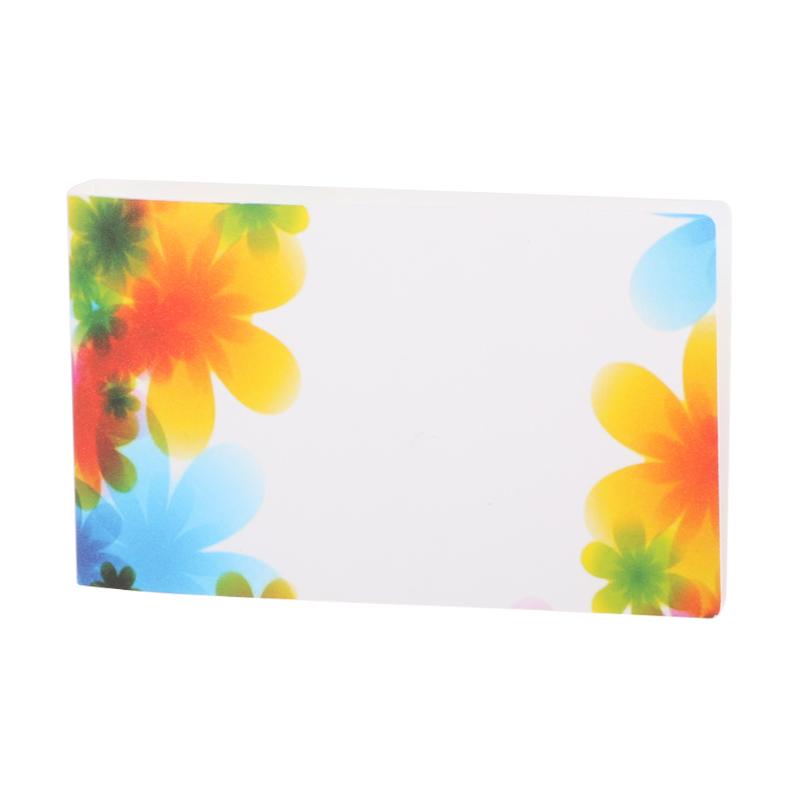 Caiul A small photo album (heart-shaped)