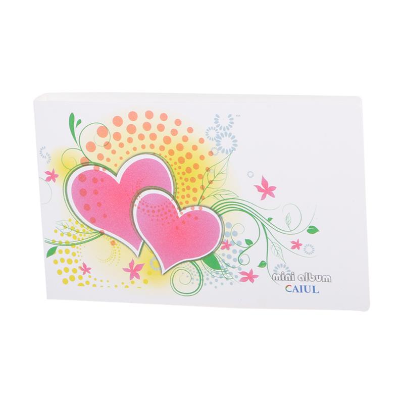 Caiul A small photo album (heart-shaped)
