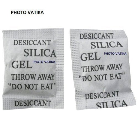 Photo Vatika Silica Gel Desiccants Packets for moisture absorb in Cameras, Lenses, Mobile Phones, Electronics (40 Packs 5 gm Each)